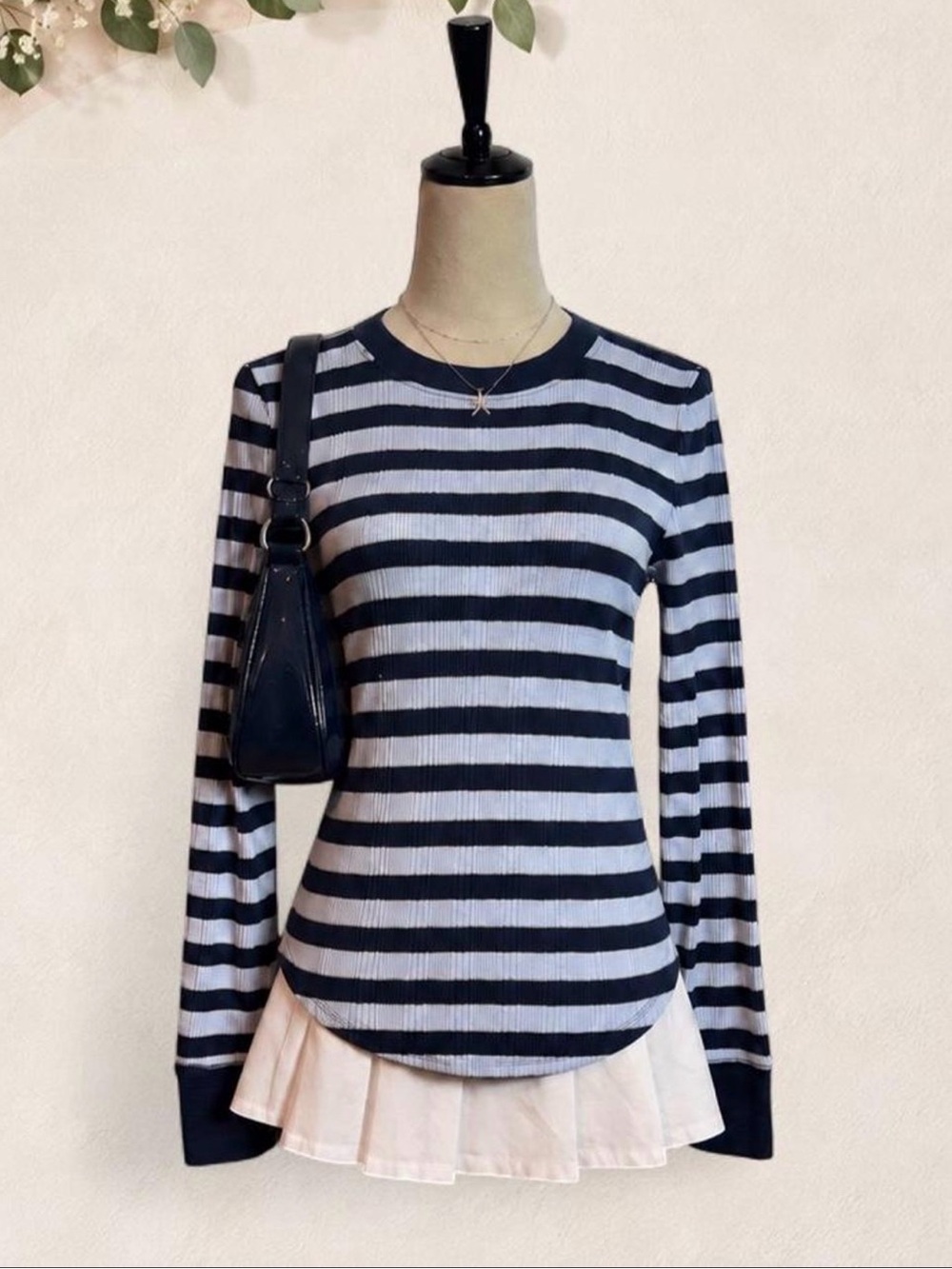 NWT Aerie Navy Striped Ribbed Long-Sleeve Top Size Medium